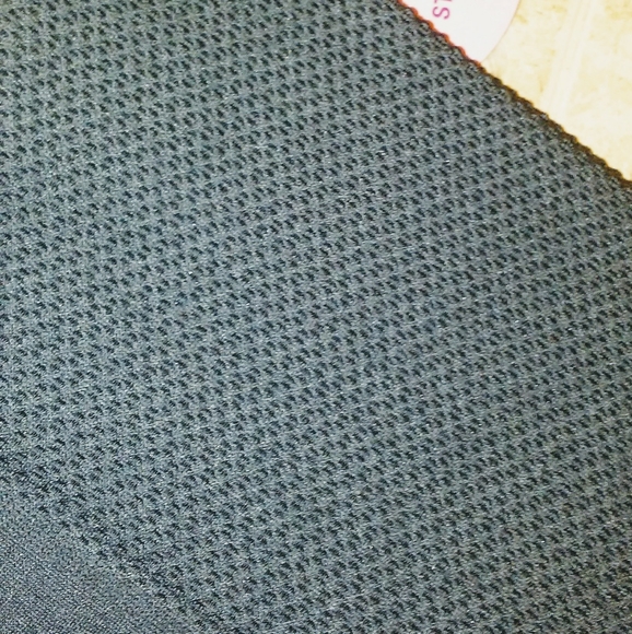 🌺SALE Black Tummy Control Leggings - Picture 7 of 7